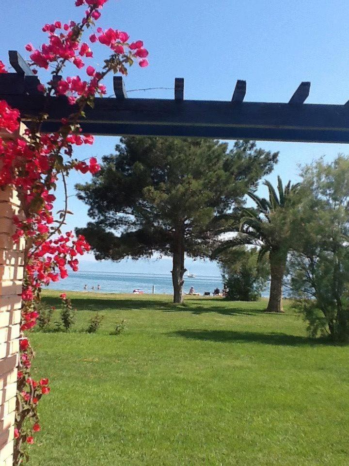 Nafsika Beach Delphi-Итеа Екстериор снимка